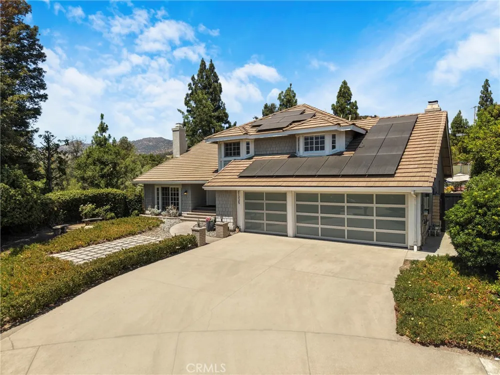 21335 Dove Chatsworth, CA 91311