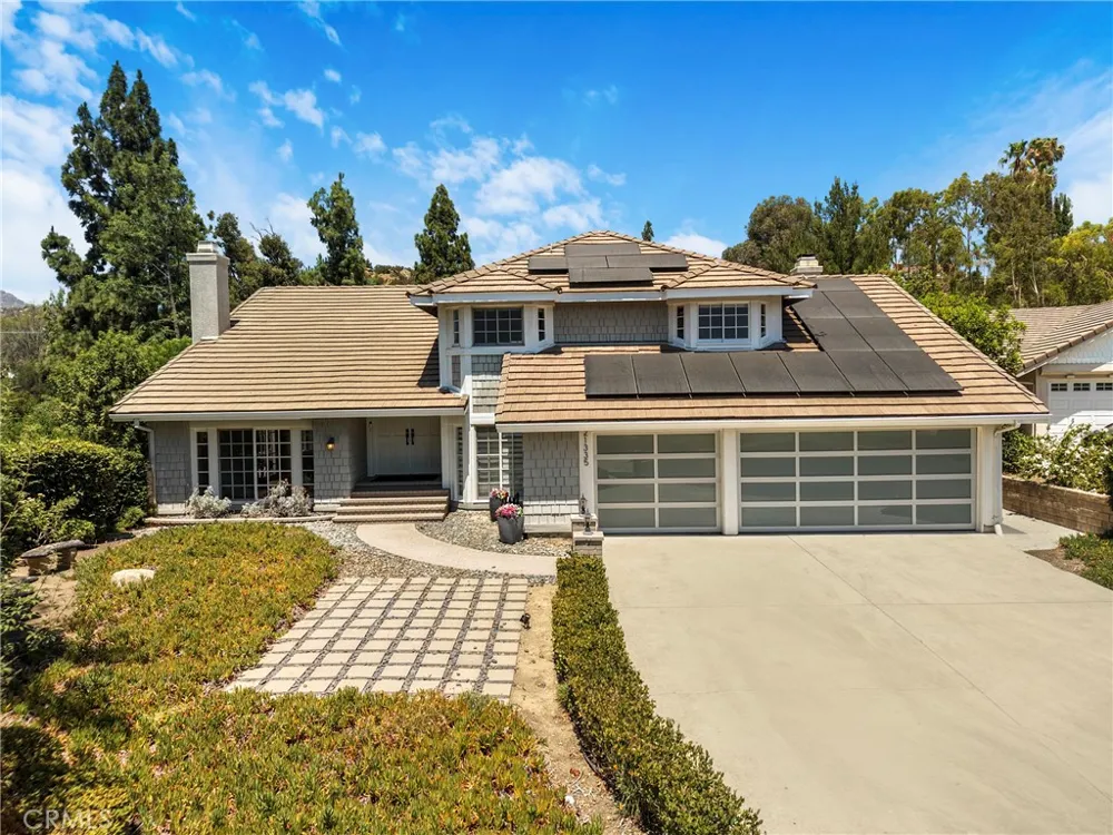 21335 Dove Chatsworth, CA 91311