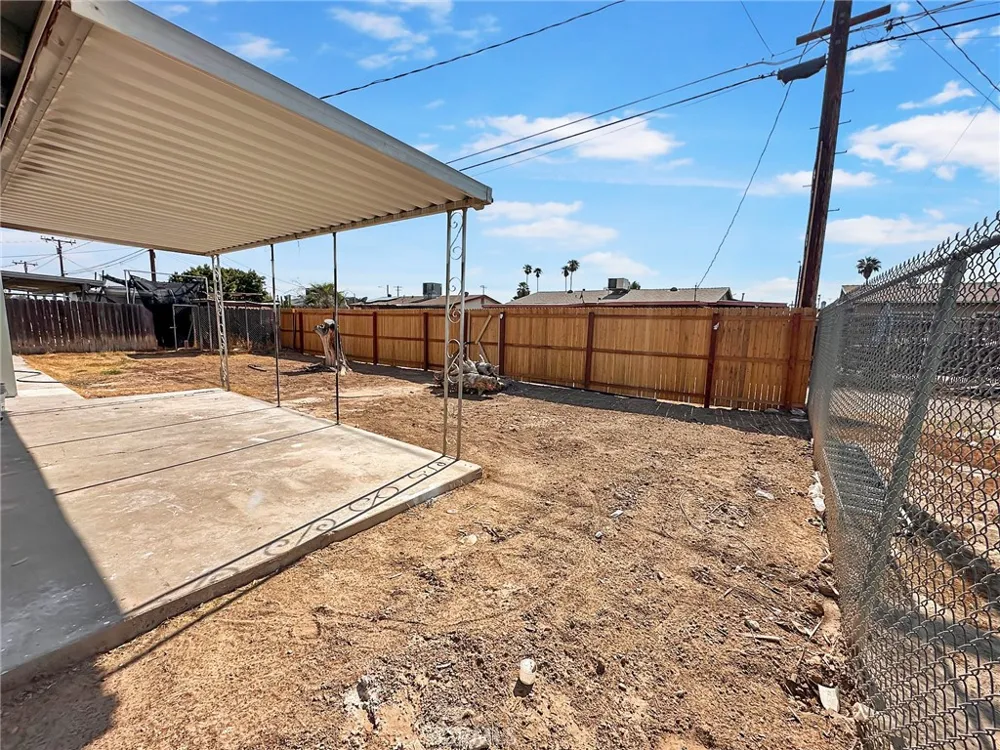 361 Alice Blythe, CA 92225