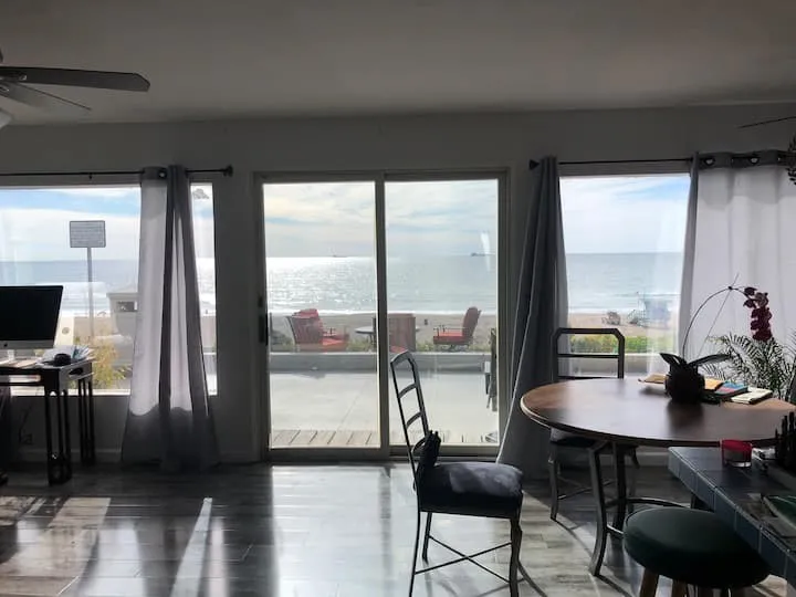 3600 The Strand #A Manhattan Beach, CA 90266