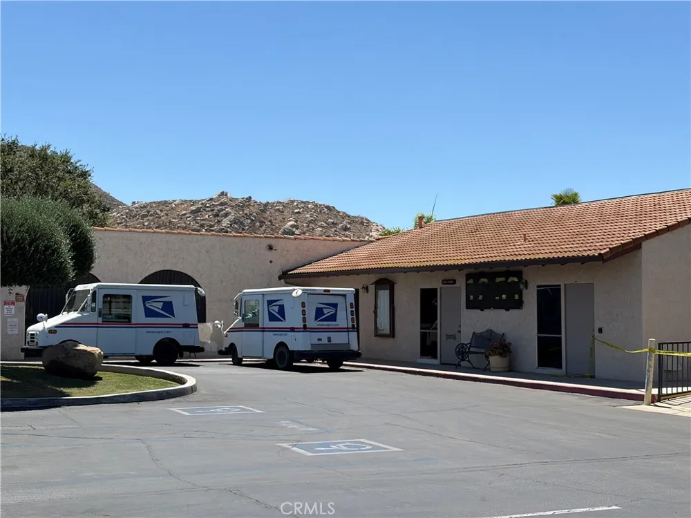 26031 Kentia Palm Homeland, CA 92548