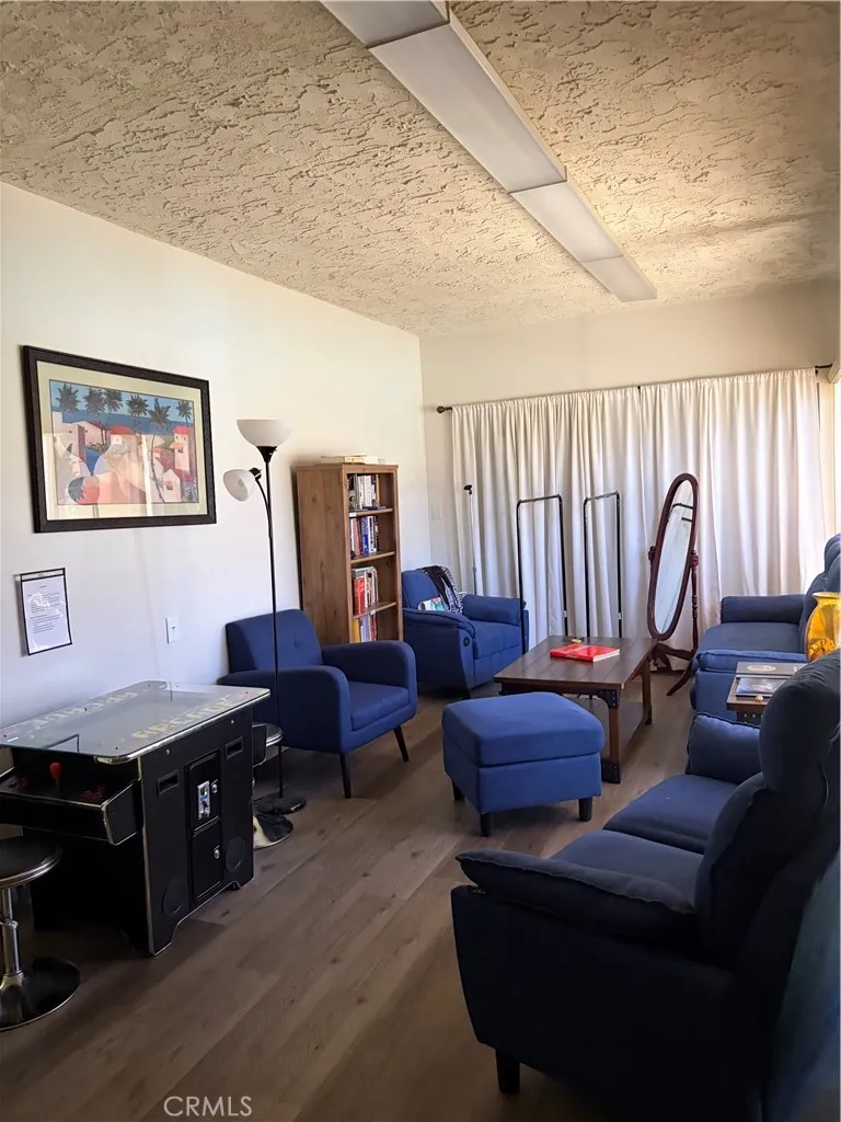 26031 Kentia Palm Homeland, CA 92548