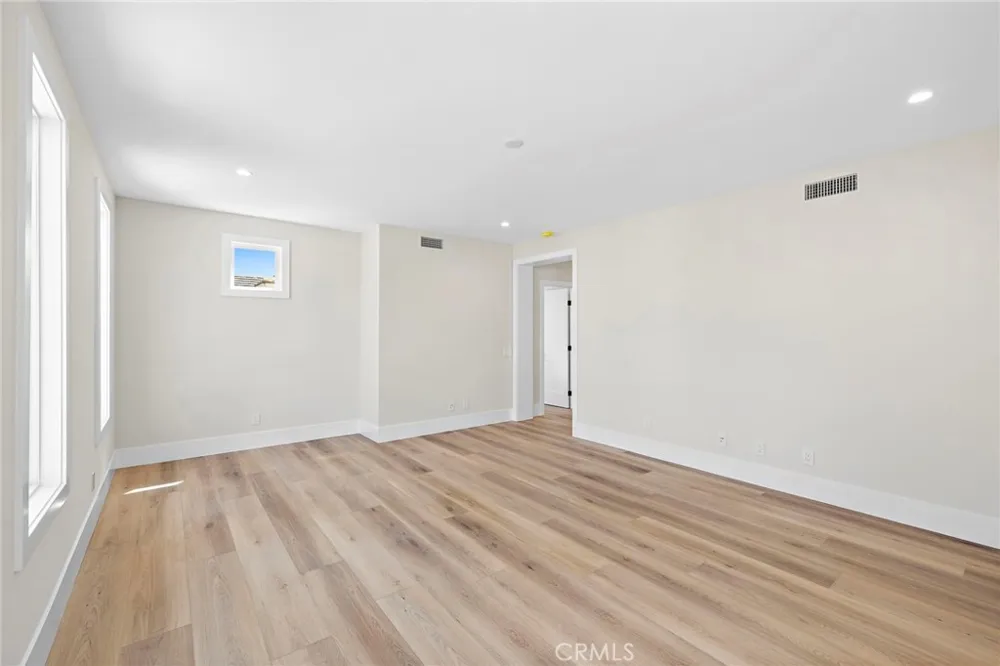 22661 Sweetmeadow Mission Viejo, CA 92692