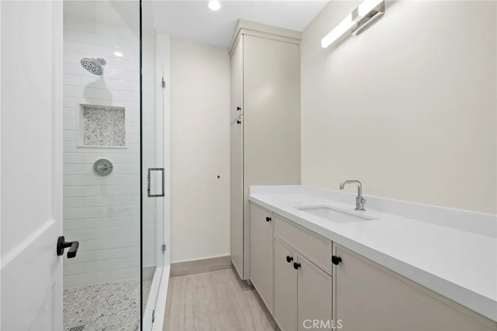 22661 Sweetmeadow Mission Viejo, CA 92692