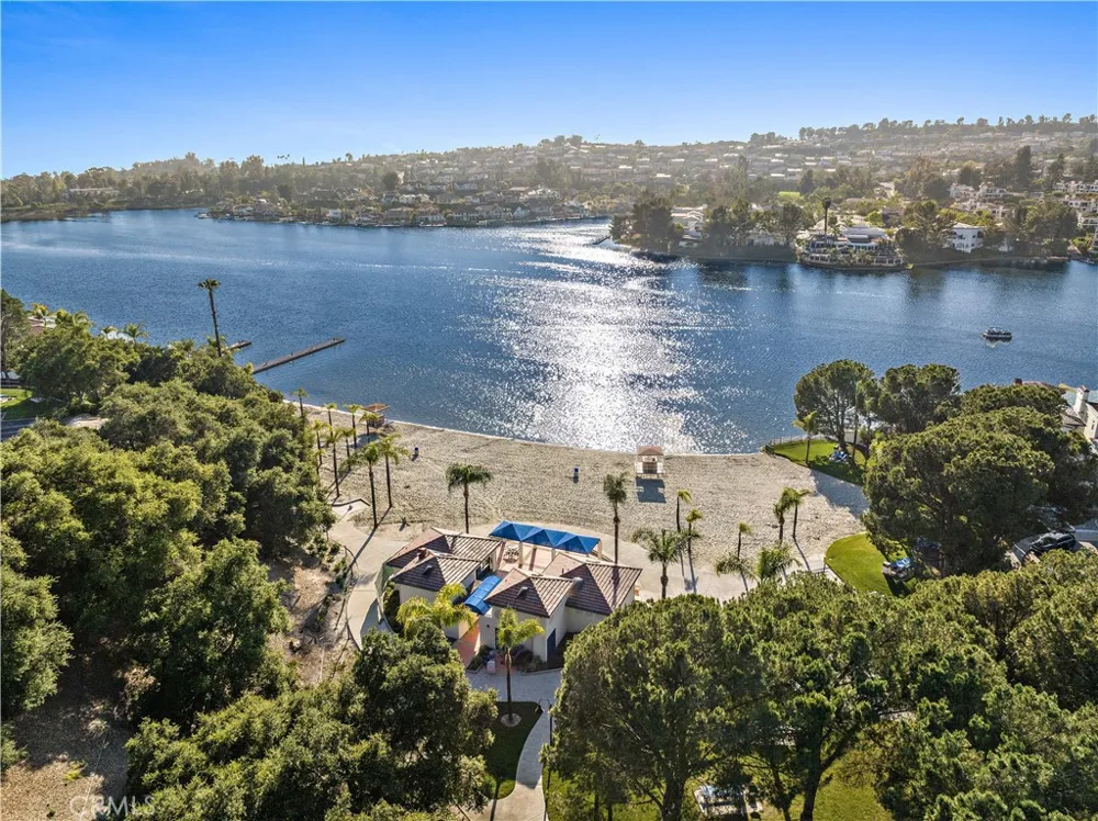 22661 Sweetmeadow Mission Viejo, CA 92692