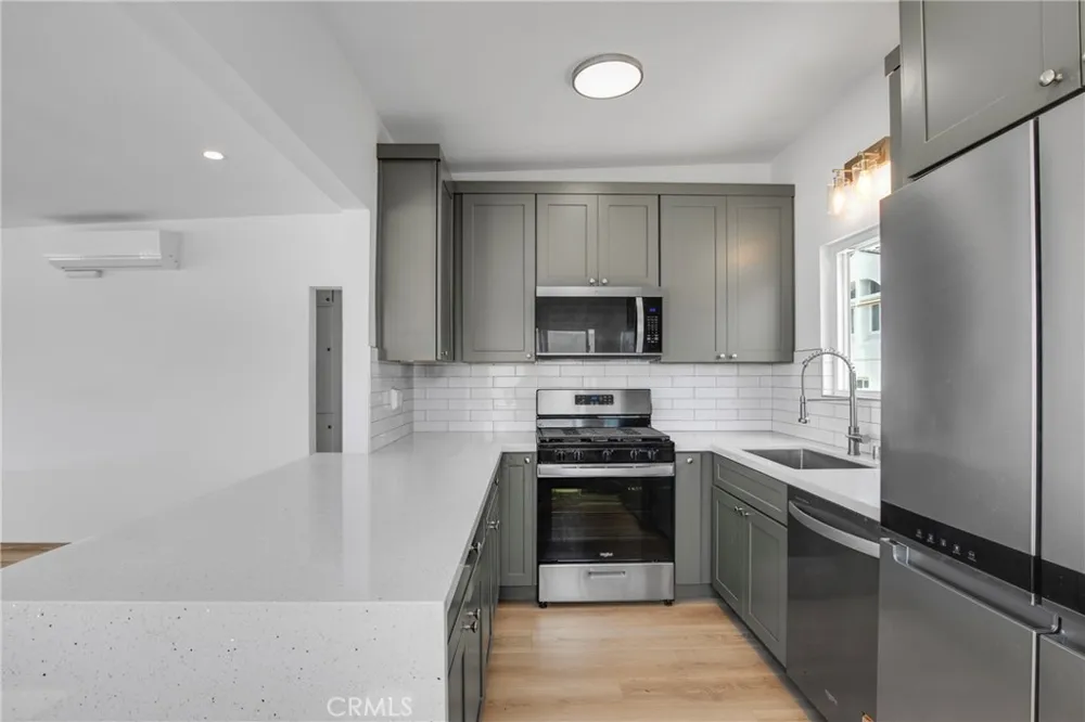 3600 The Strand #C Manhattan Beach, CA 90266