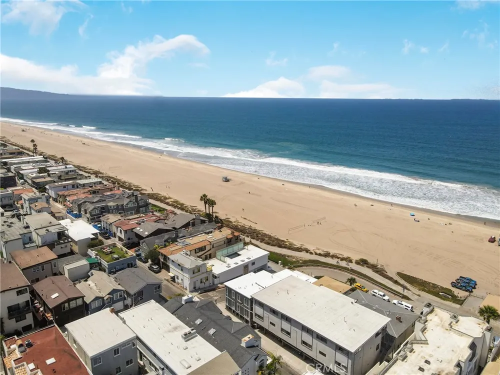 3600 The Strand #C Manhattan Beach, CA 90266