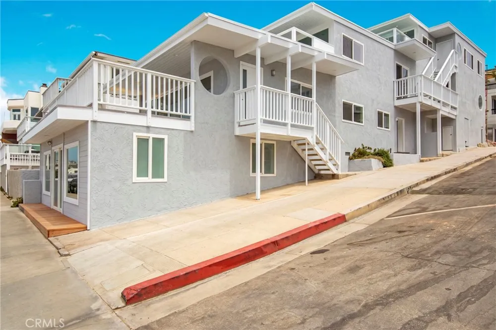 3600 The Strand #C Manhattan Beach, CA 90266