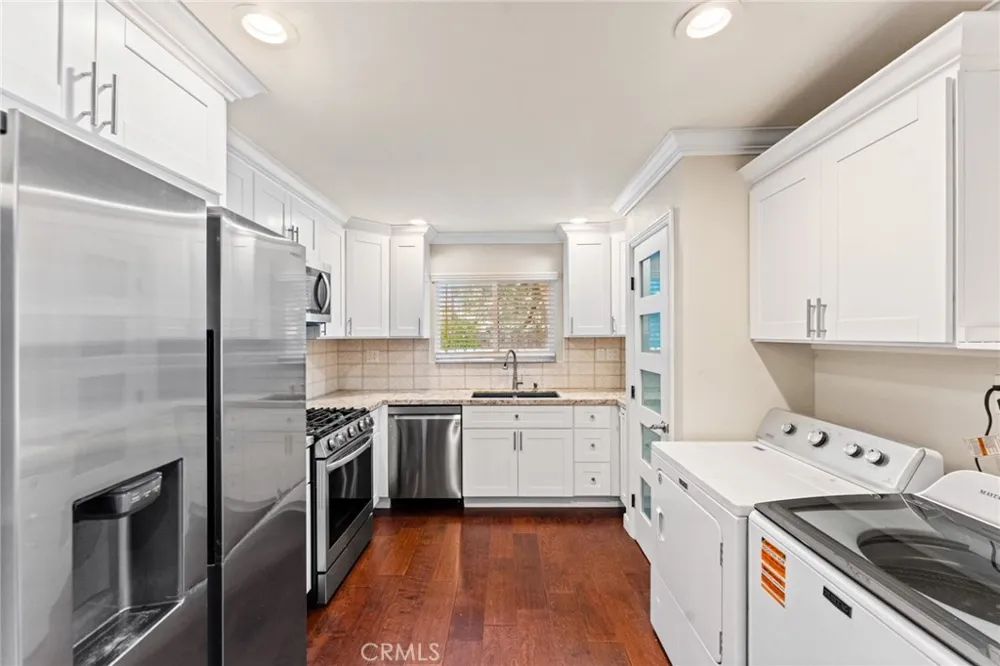 839 E Citrus Redlands, CA 92374