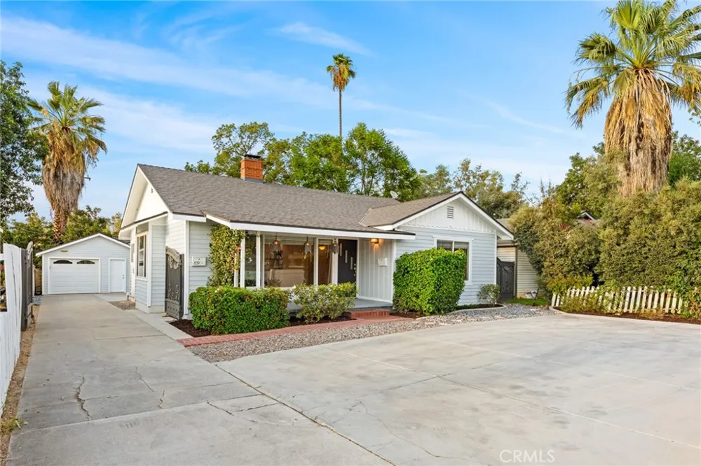 839 E Citrus Redlands, CA 92374