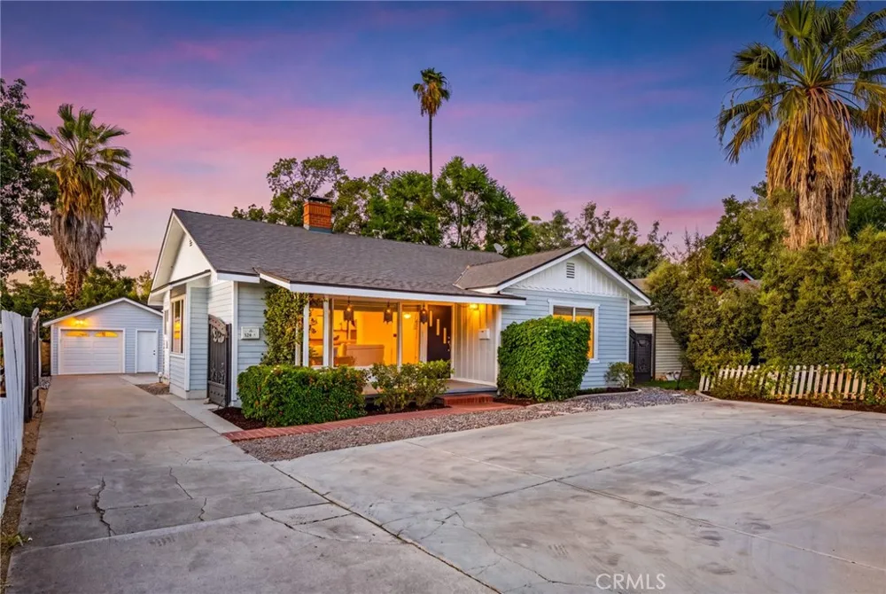839 E Citrus Redlands, CA 92374