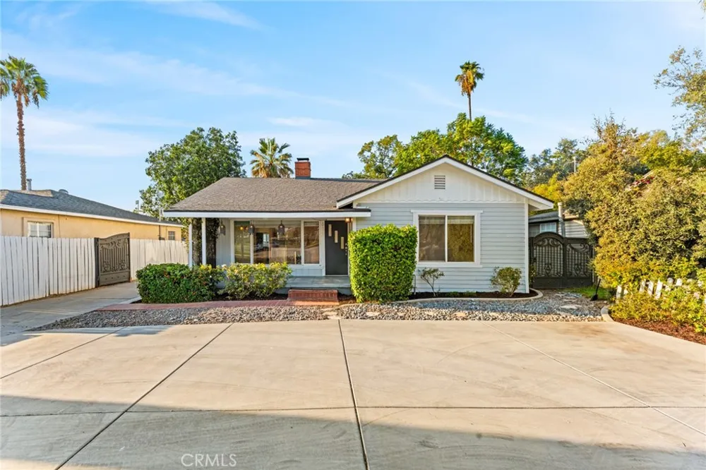 839 E Citrus Redlands, CA 92374