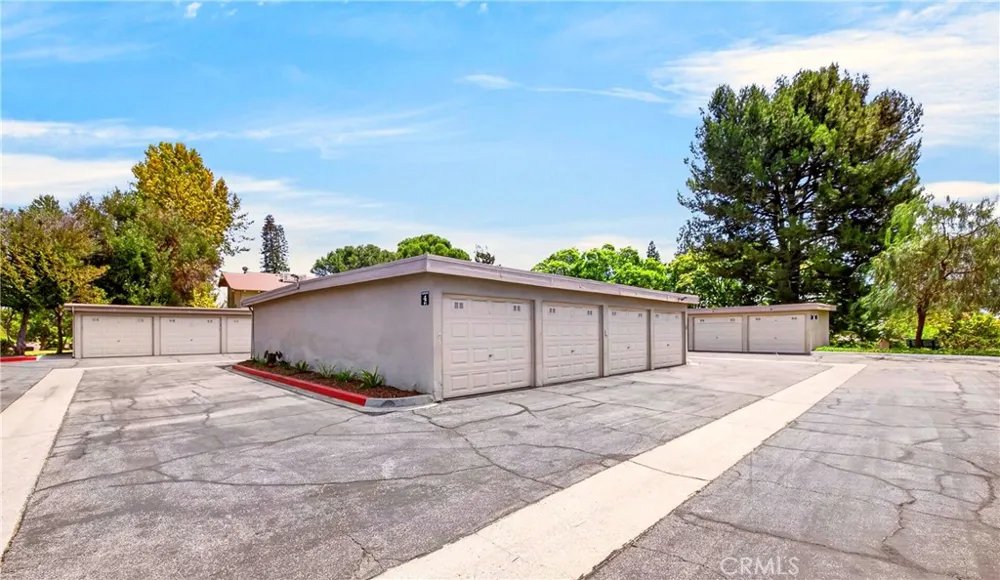 15902 Alta Vista Drive #H La Mirada, CA 90638