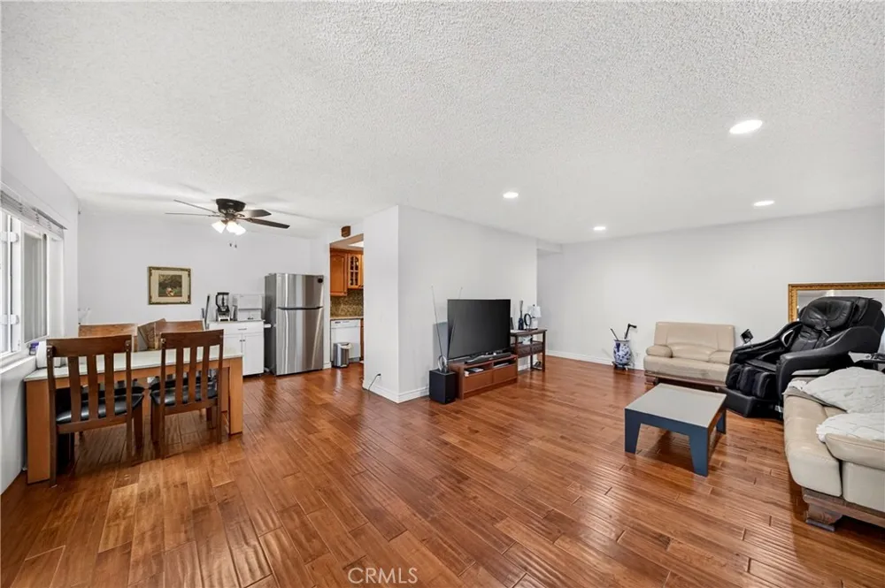 15902 Alta Vista Drive #H La Mirada, CA 90638