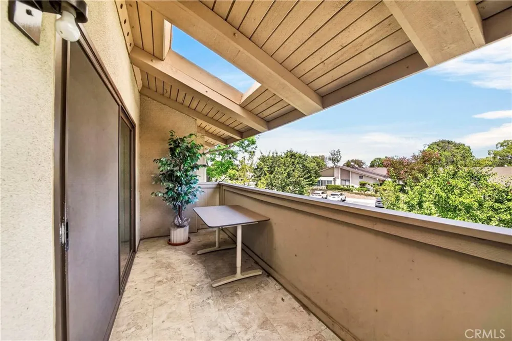 15902 Alta Vista Drive #H La Mirada, CA 90638