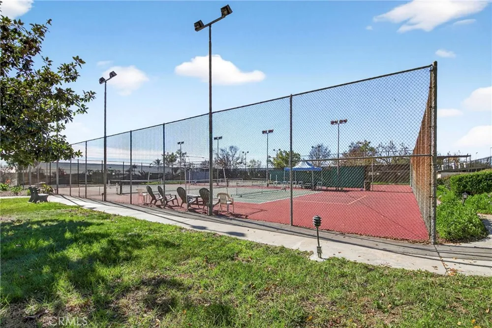 15902 Alta Vista Drive #H La Mirada, CA 90638