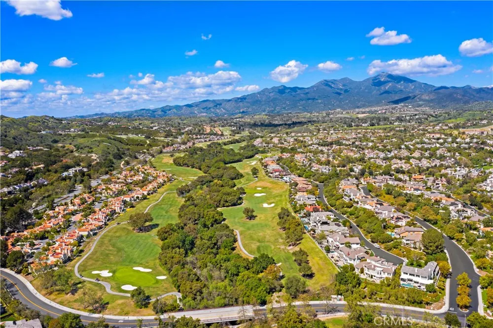 2 Lippizaner Coto de Caza, CA 92679