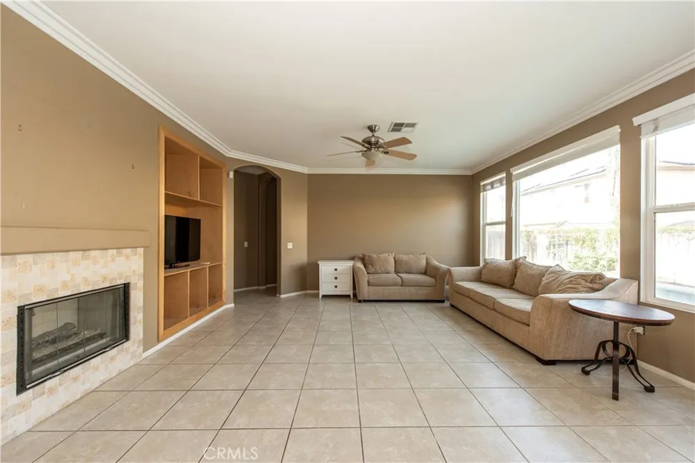 7182 Wild Lilac Court Eastvale, CA 92880