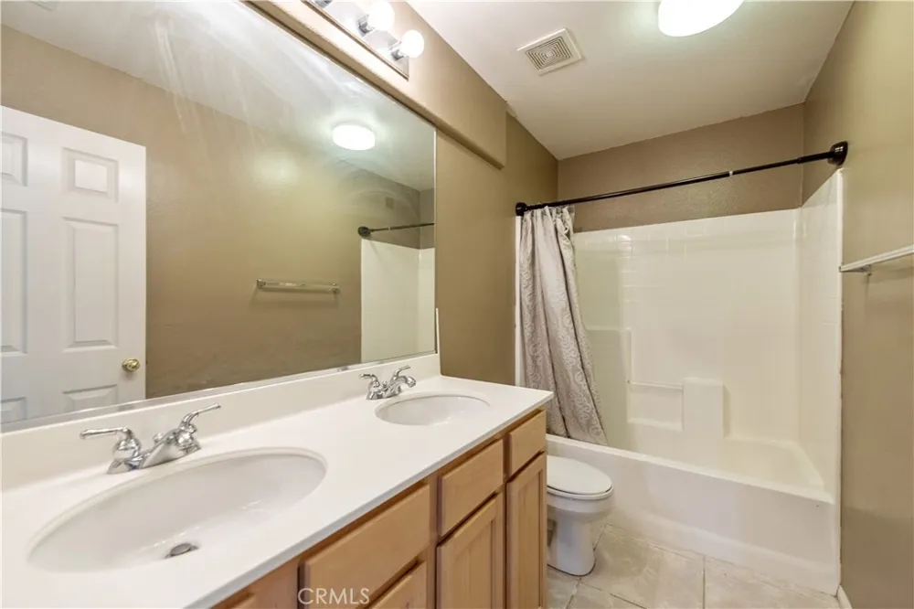 7182 Wild Lilac Court Eastvale, CA 92880