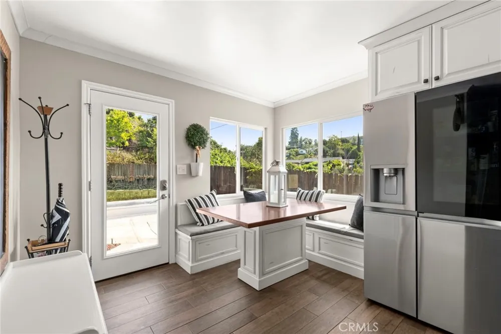 8470 Via Sierra Ramal Avenue Whittier, CA 90605