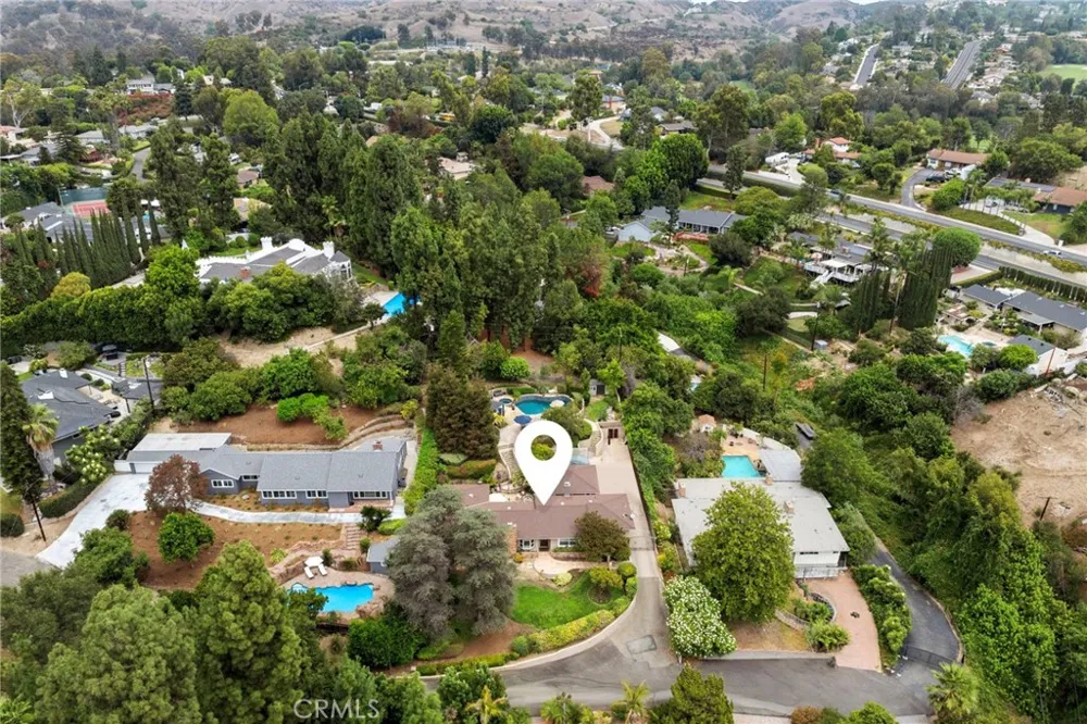 8470 Via Sierra Ramal Avenue Whittier, CA 90605