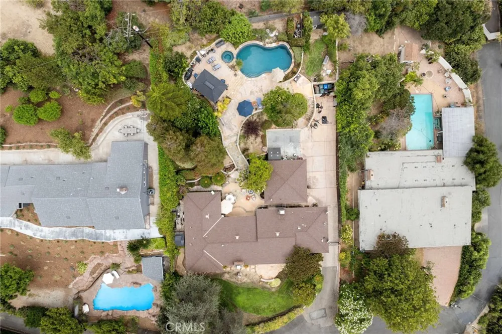 8470 Via Sierra Ramal Avenue Whittier, CA 90605