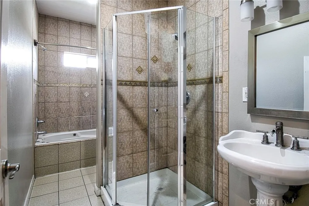 14802 Leibacher Avenue Norwalk, CA 90650