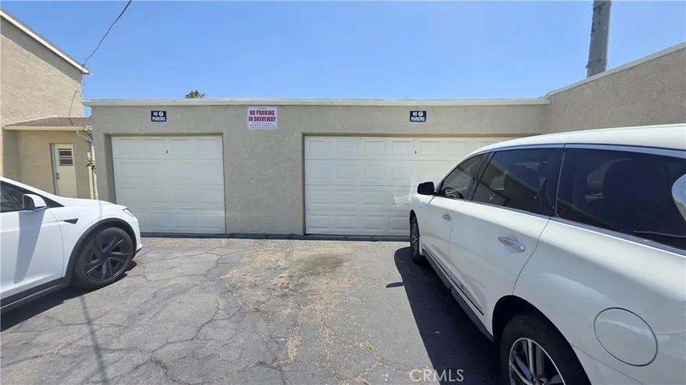 2334 E Santa Fe Avenue #4 Fullerton, CA 92831