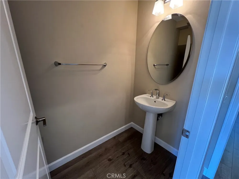 102 Baritone Irvine, CA 92620