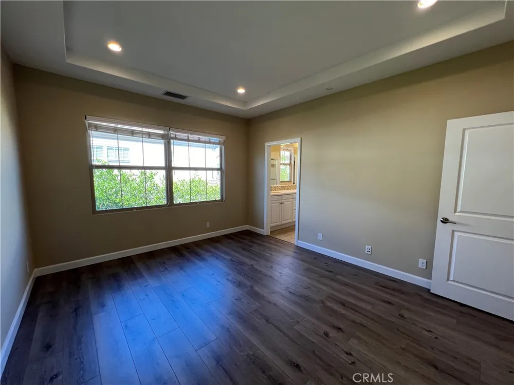 102 Baritone Irvine, CA 92620