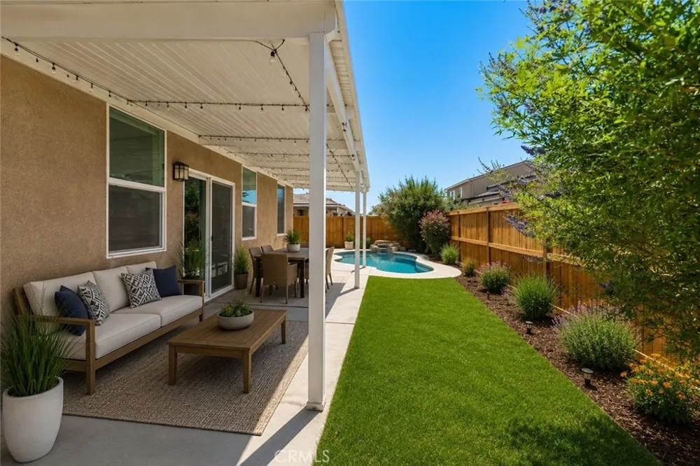 2029 Boxwood Rosamond, CA 93560