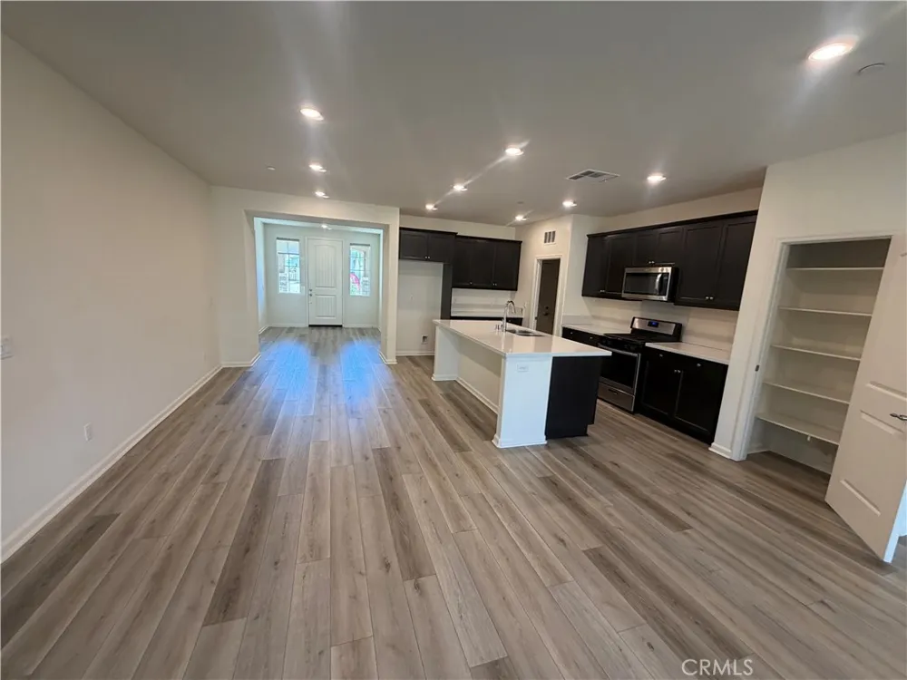 2029 Boxwood Rosamond, CA 93560