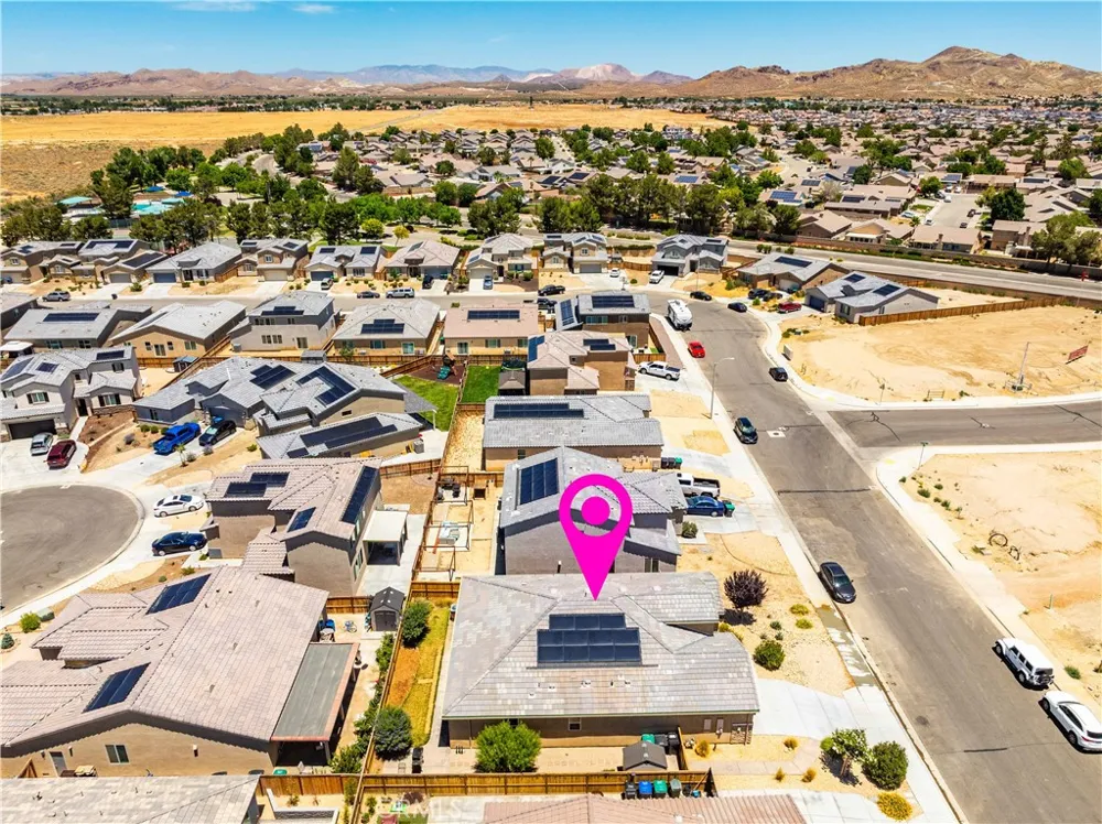 2029 Boxwood Rosamond, CA 93560