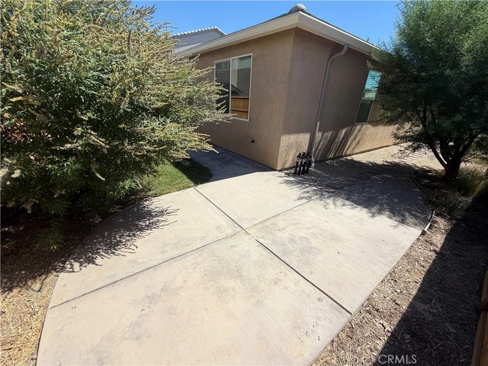2029 Boxwood Rosamond, CA 93560