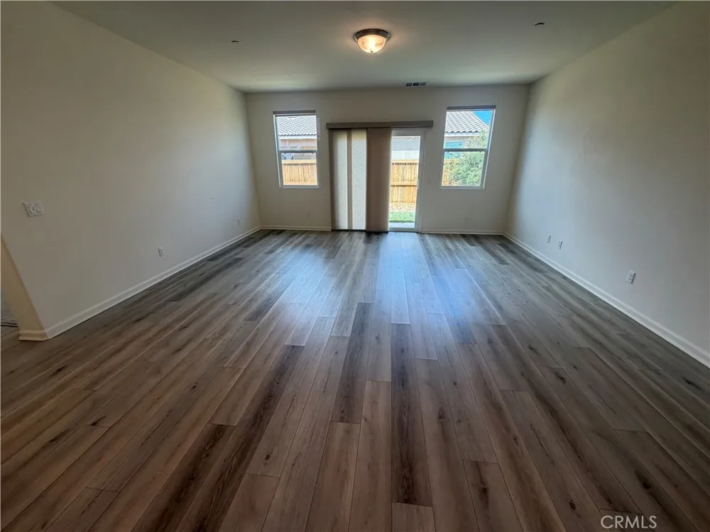 2029 Boxwood Rosamond, CA 93560