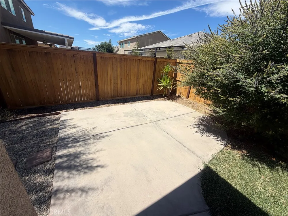 2029 Boxwood Rosamond, CA 93560