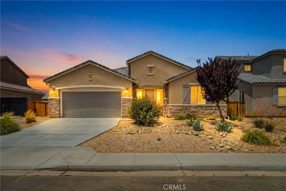 2029 Boxwood Rosamond, CA 93560
