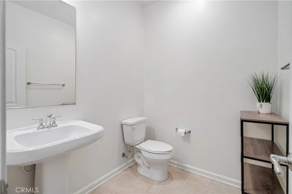 2029 Boxwood Rosamond, CA 93560