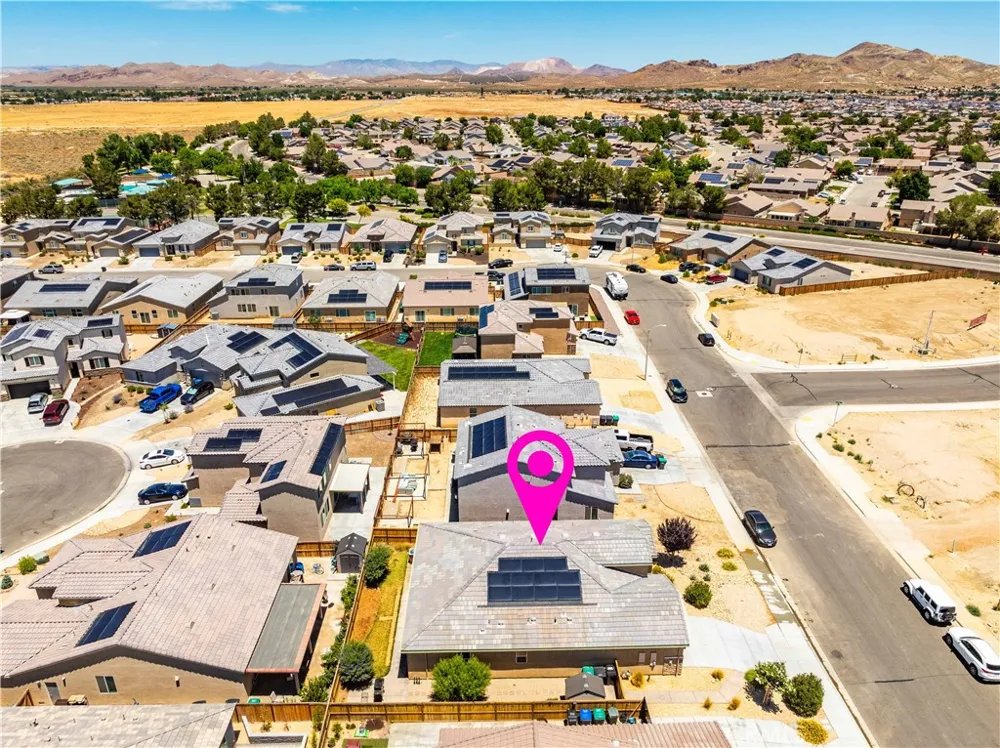 2029 Boxwood Rosamond, CA 93560