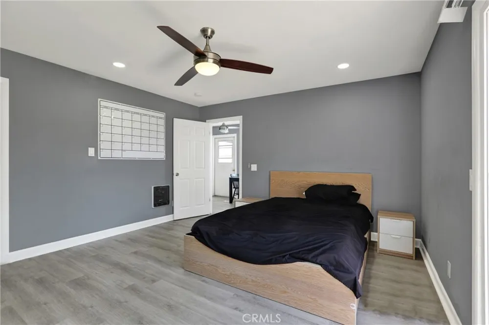 334 W California Avenue Vista, CA 92083