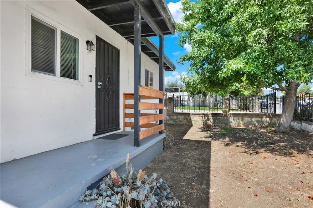 334 W California Avenue Vista, CA 92083