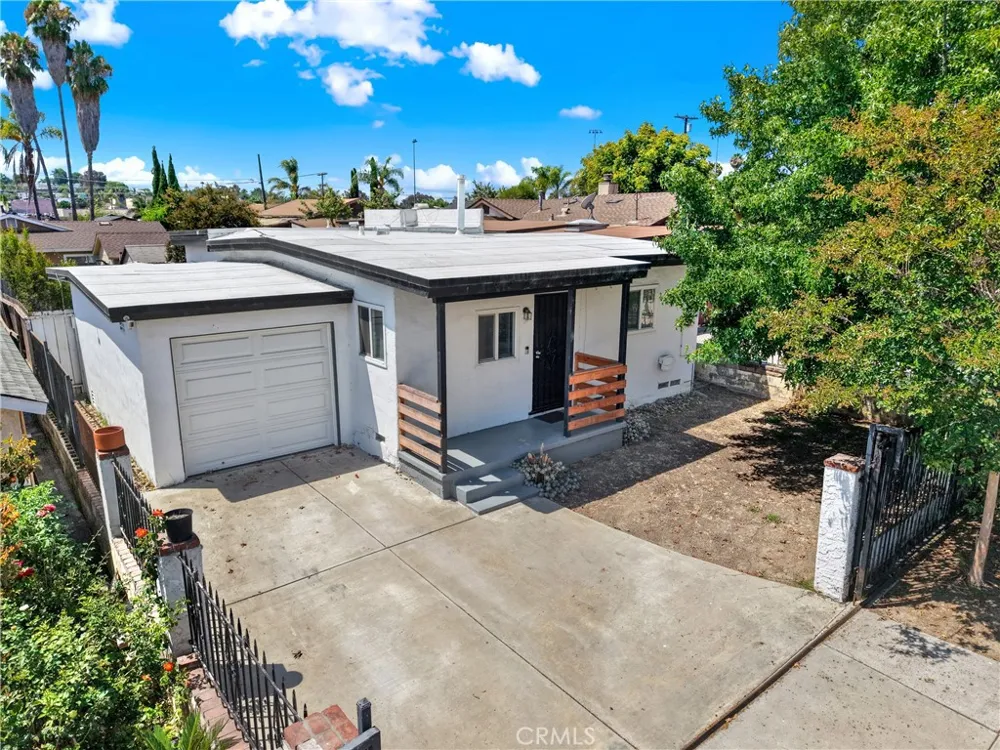 334 W California Avenue Vista, CA 92083