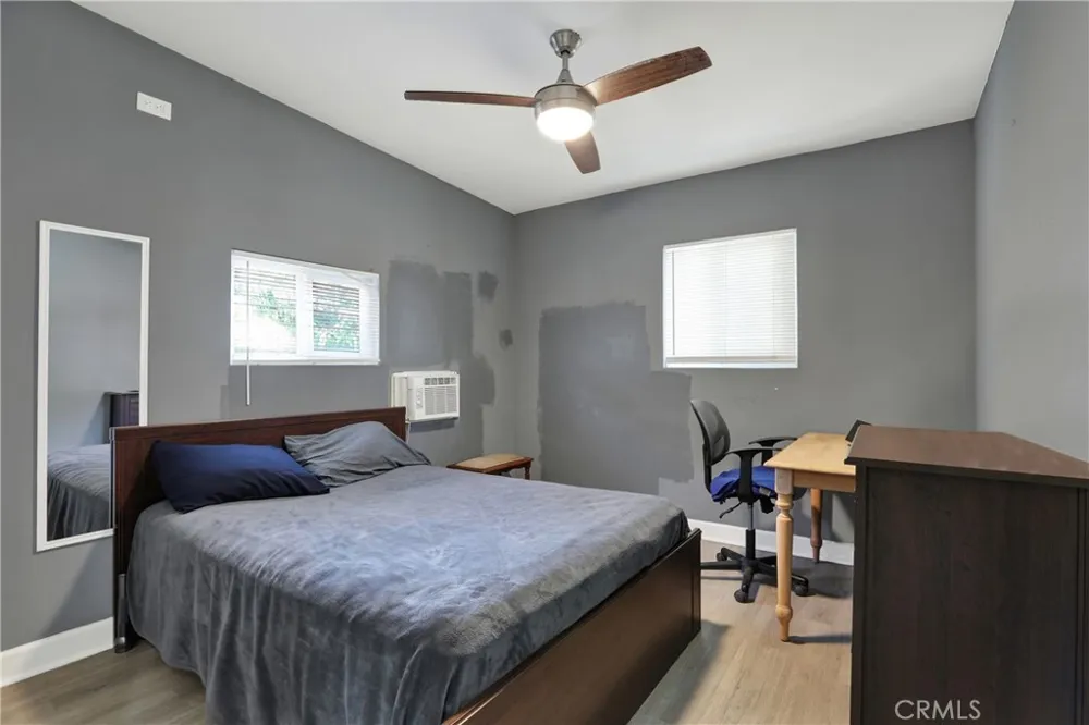 334 W California Avenue Vista, CA 92083
