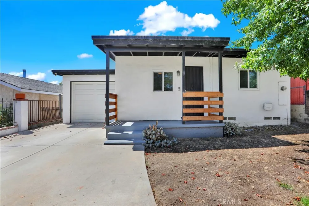 334 W California Avenue Vista, CA 92083