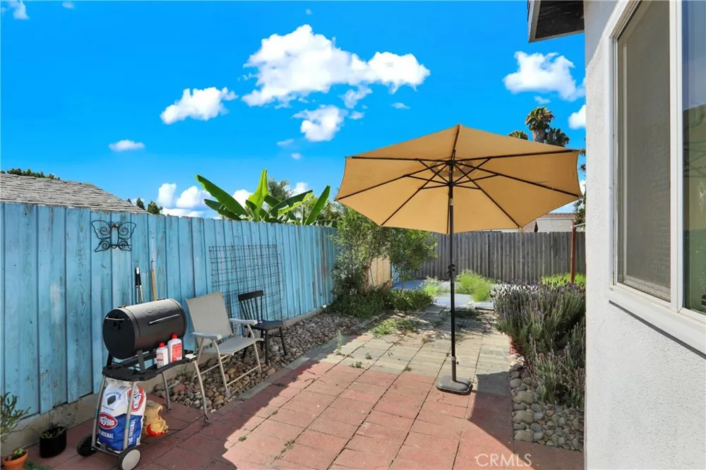 334 W California Avenue Vista, CA 92083
