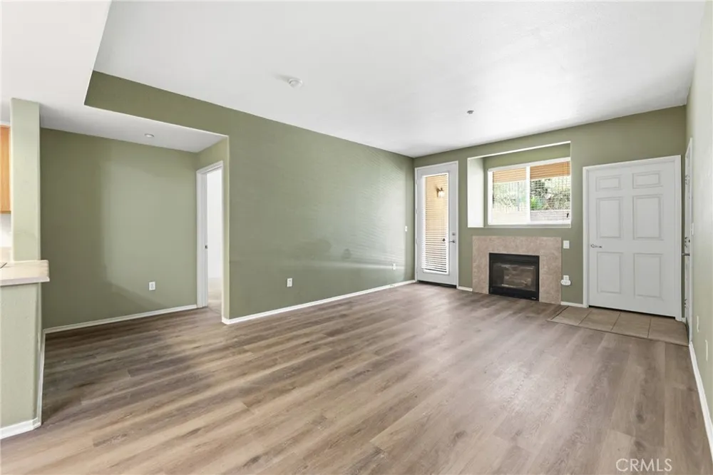 41410 Juniper Street #6-14 Murrieta, CA 92562