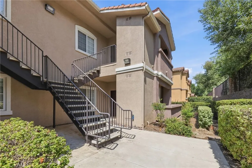41410 Juniper Street #6-14 Murrieta, CA 92562