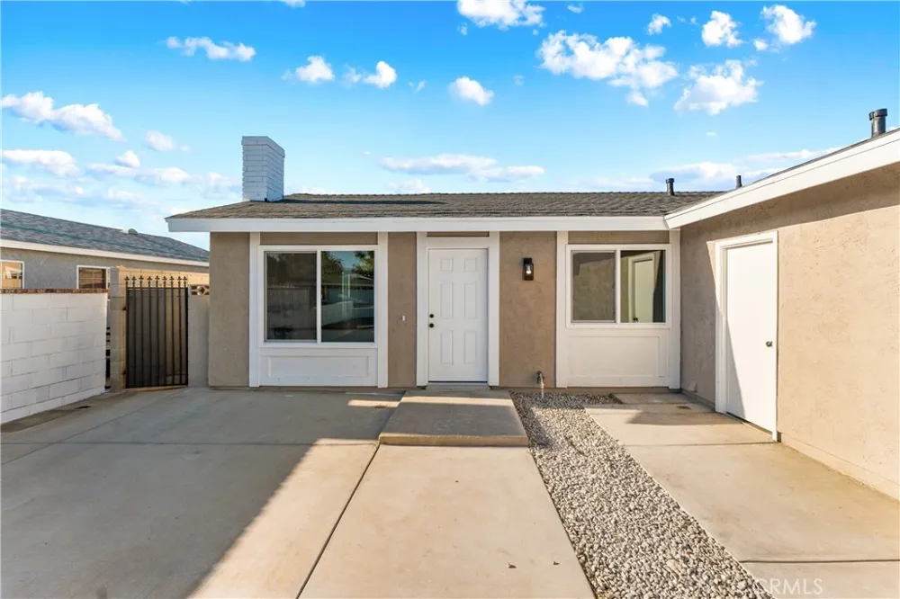 2217 W Avenue K13 Lancaster, CA 93536