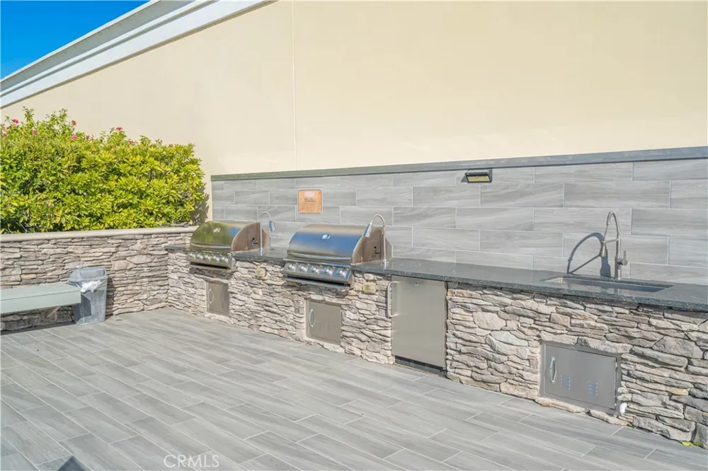 4060 Tradewinds Drive Oxnard, CA 93035