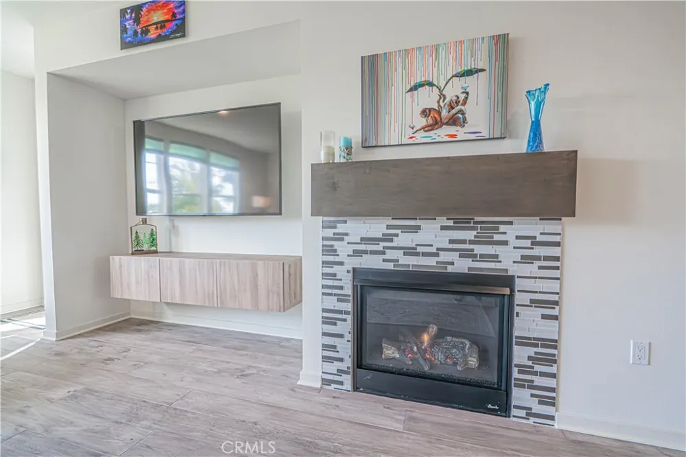 4060 Tradewinds Drive Oxnard, CA 93035